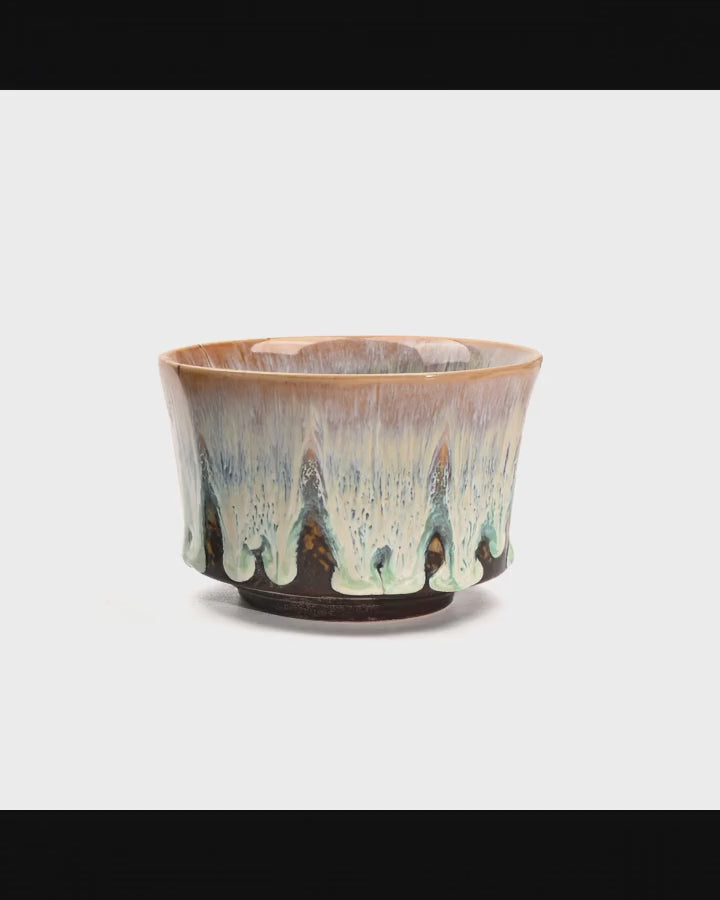 Beige 225ml Ceramic Kiln Glazed Coffee Latte Art Cup - Retro Style Matcha Bowl video